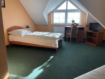 Фото номера Небольшой одноместный номер Отель Hotel Arkadia г. Klecza Górna 3