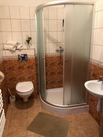 Фото номера Большой двухместный номер с 1 кроватью Отель Hotel Arkadia г. Klecza Górna 2